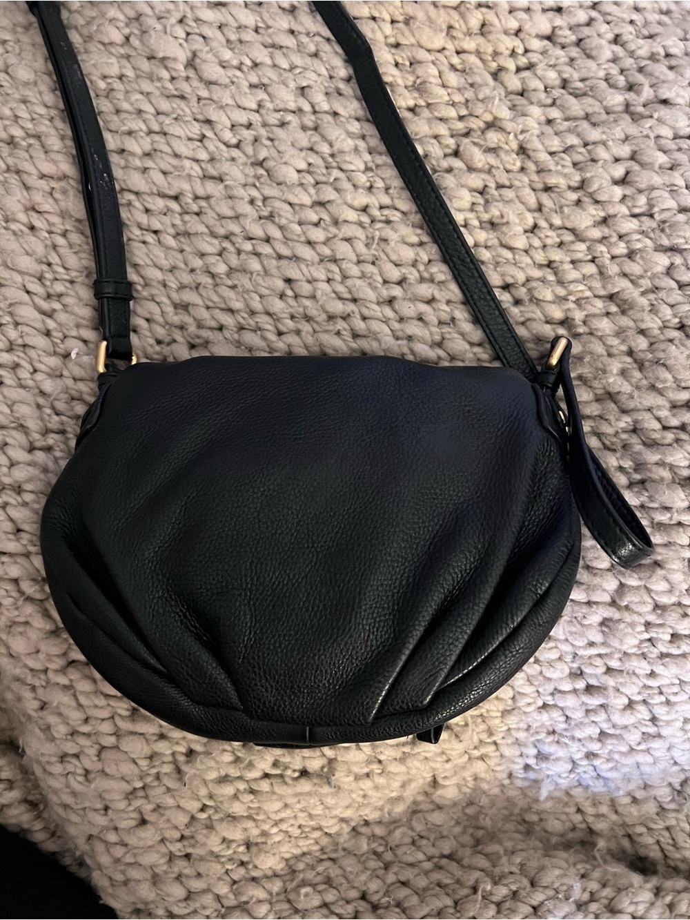 Marc by Marc Jacobs Black Leather Saddle Crossbody with Gold Plaque - Picture 2 of 4